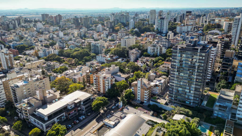 Prédios de até 130 metros em Porto Alegre: o que o novo Plano Diretor significa para o mercado imobiliário